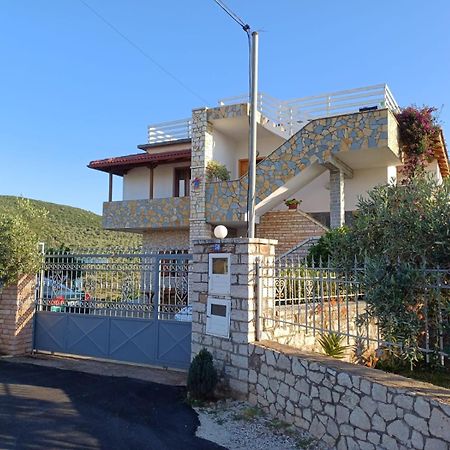 Pellumb Apartments Ksamil Extérieur photo